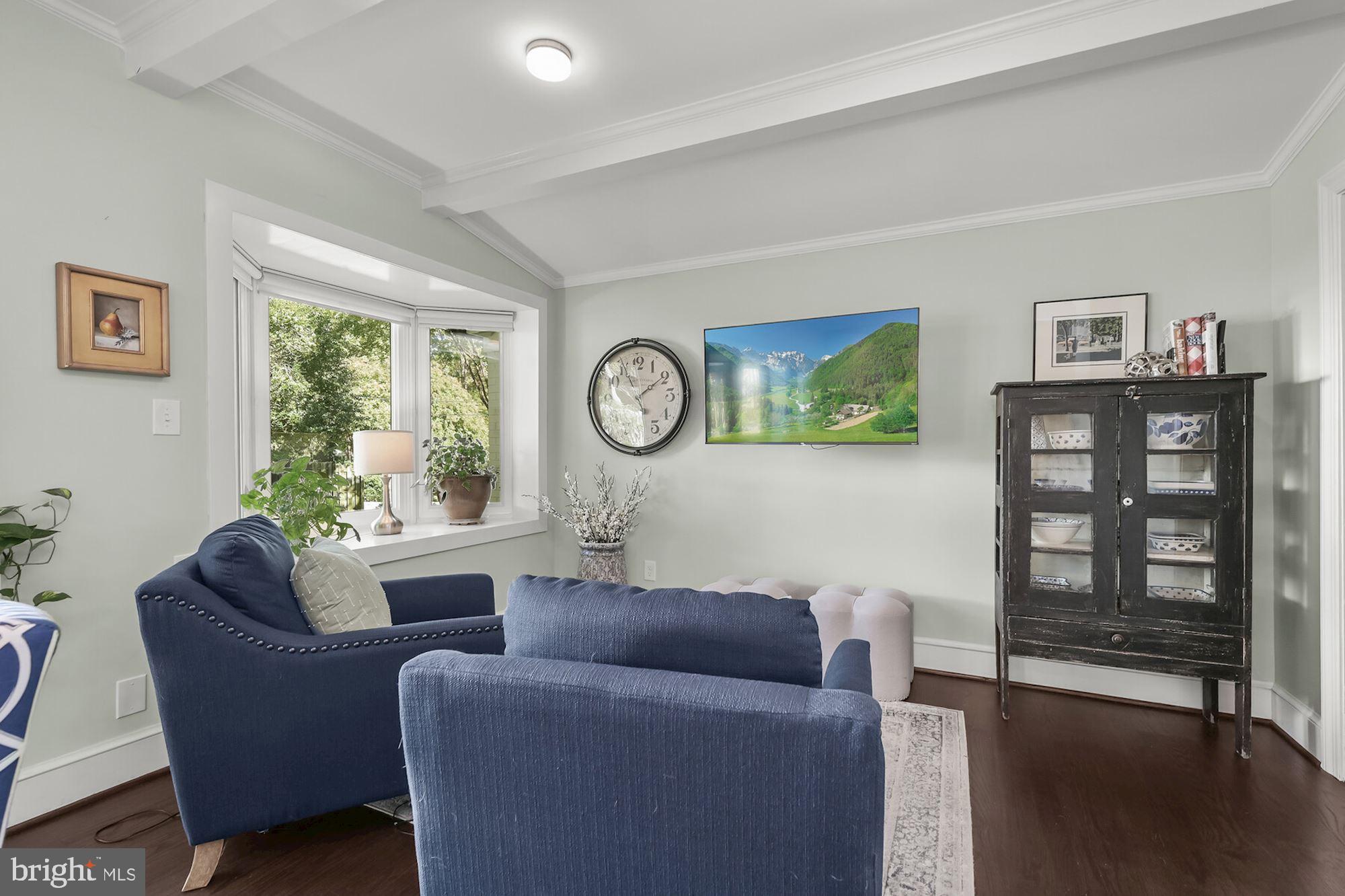 9300 Burning Tree Road Bethesda, MD 20817 - Photo 10 of 45 Sitting Area in Kitchen