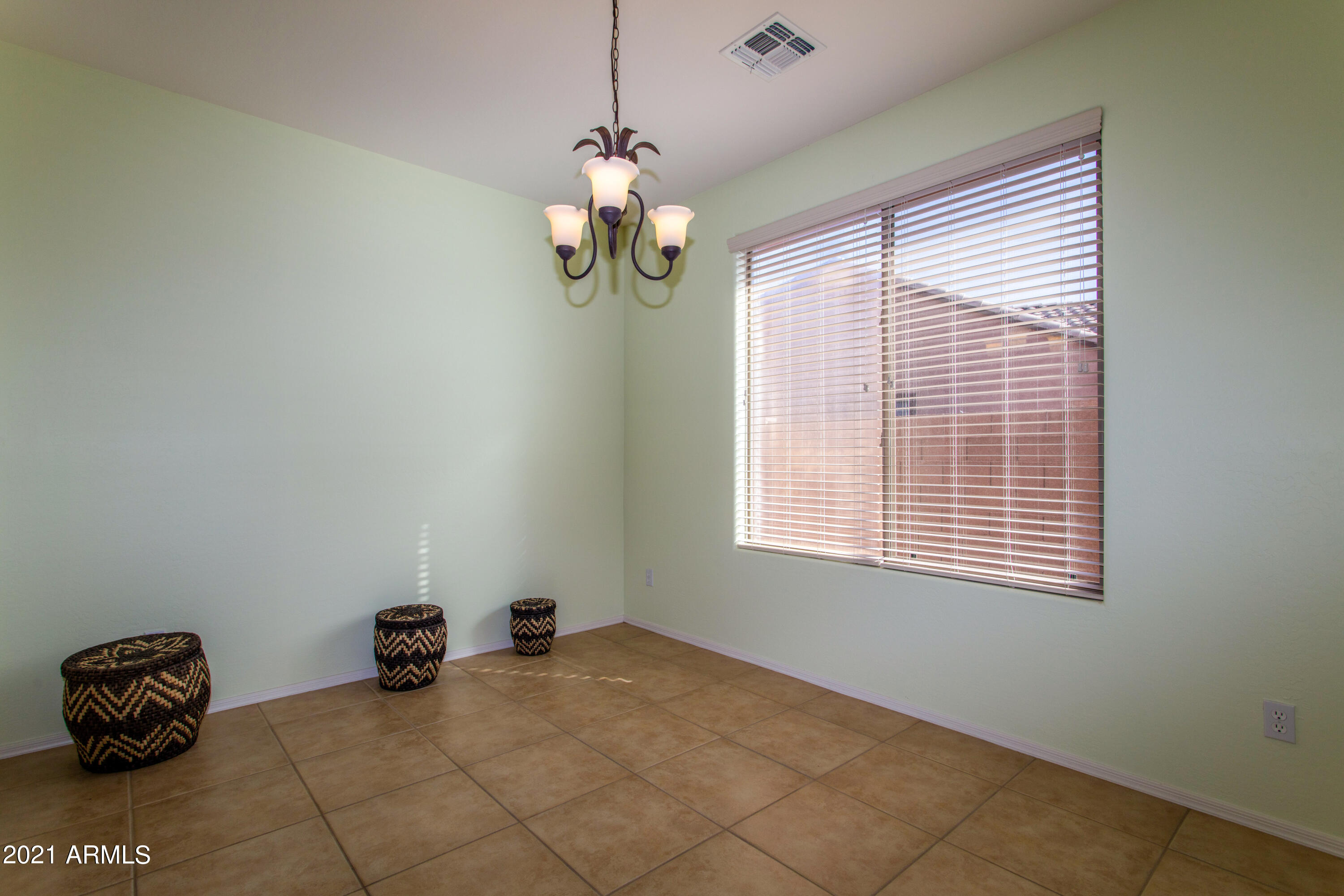 15428 West Redfield Road Surprise, AZ 85379 - Photo 10 of 45 10 Dining Room