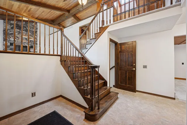 $999,900 | 16955 Weaver Lake Drive, Maple Grove, MN 55311