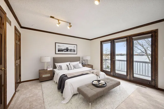 $999,900 | 16955 Weaver Lake Drive, Maple Grove, MN 55311