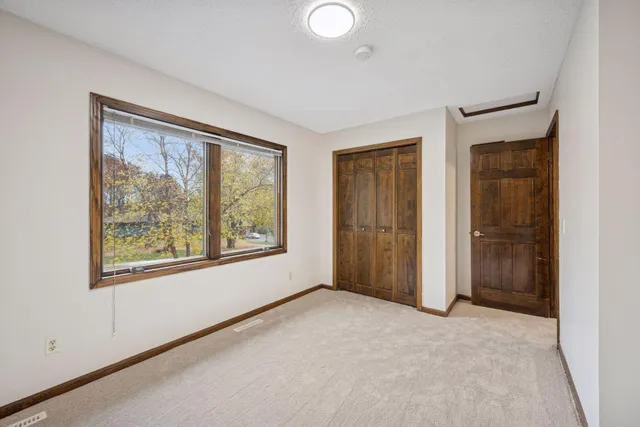 $999,900 | 16955 Weaver Lake Drive, Maple Grove, MN 55311