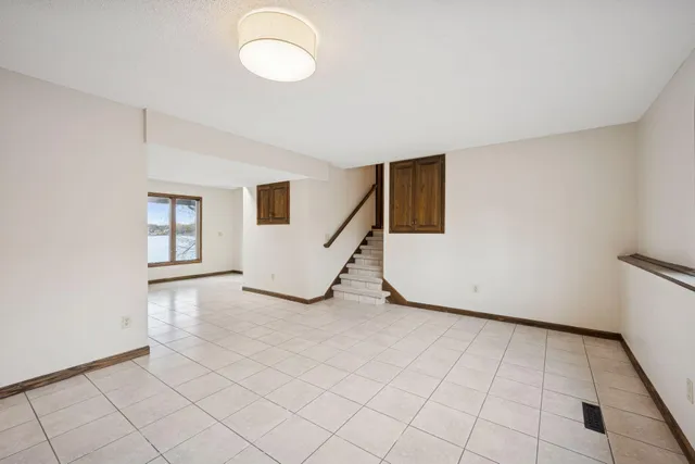 $999,900 | 16955 Weaver Lake Drive, Maple Grove, MN 55311