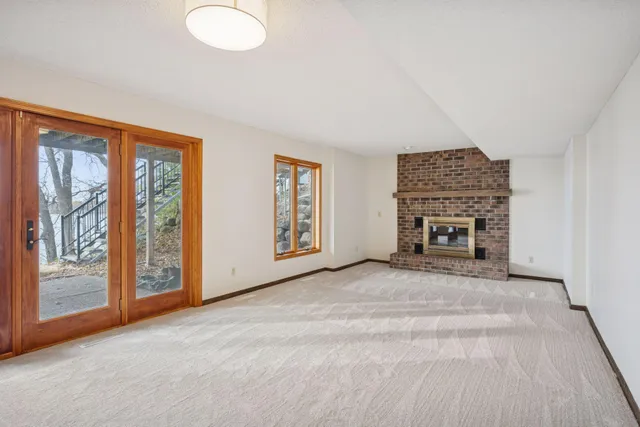 $999,900 | 16955 Weaver Lake Drive, Maple Grove, MN 55311