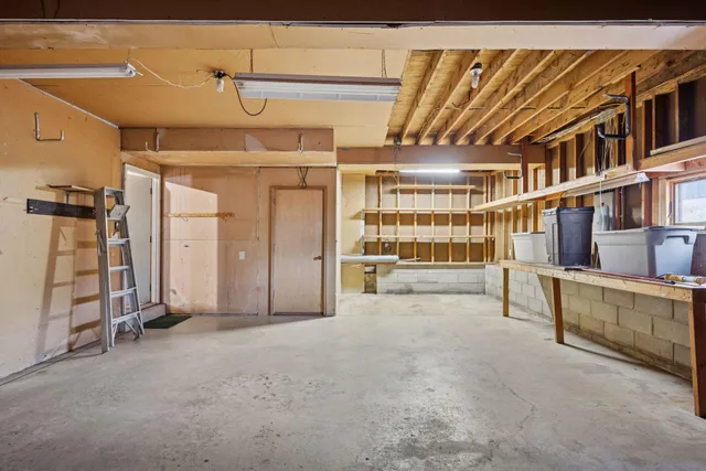 $999,900 | 16955 Weaver Lake Drive, Maple Grove, MN 55311