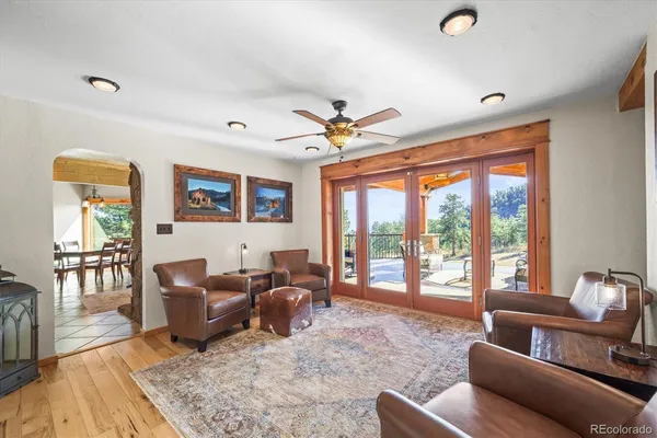 $1,799,986 | 3665 Colard Lane, Lyons, CO 80540