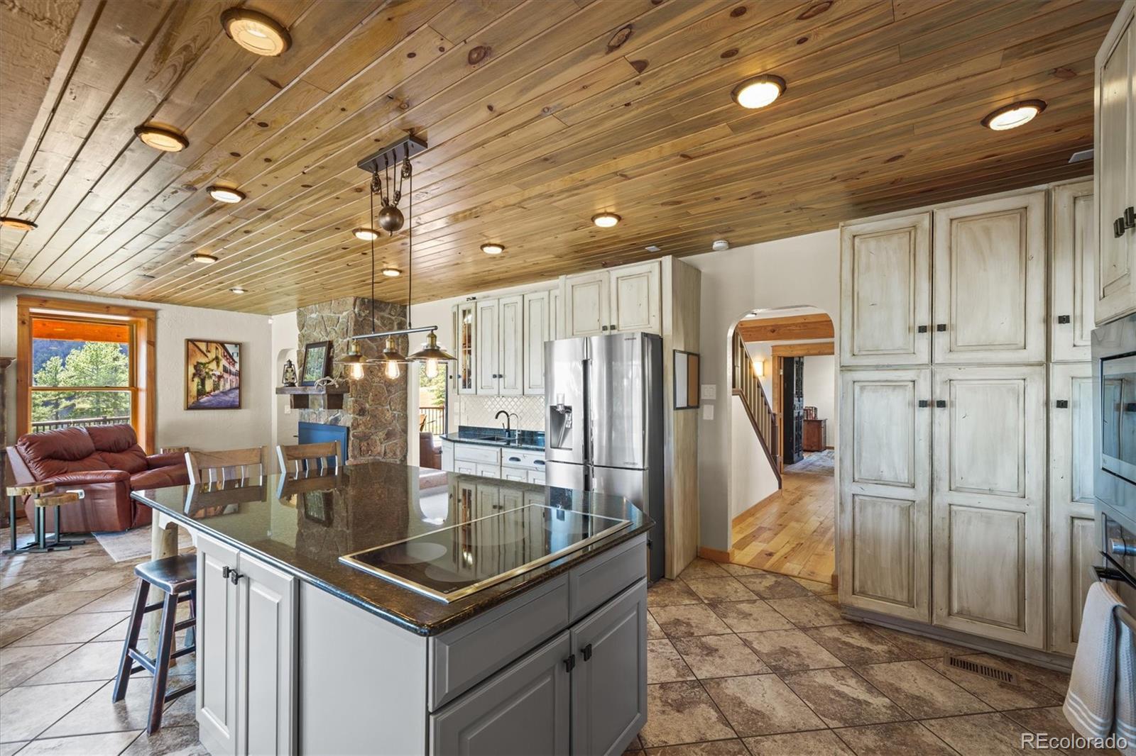 3665 Colard Lane Lyons, CO 80540 - Photo 8 of 50