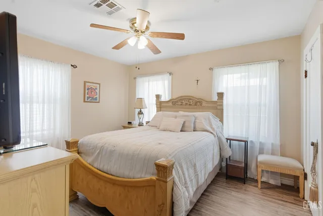 $276,990 | Undisclosed Address, Bakersfield, CA 93301