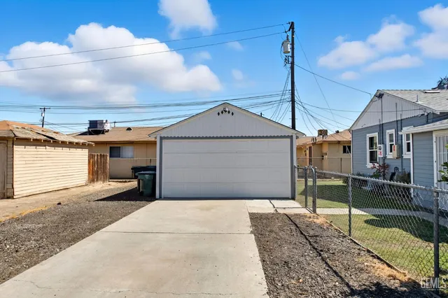 $276,990 | Undisclosed Address, Bakersfield, CA 93301