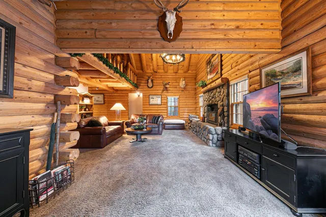$1,095,000 | 13541 Cristallina Way, Truckee, CA 96161