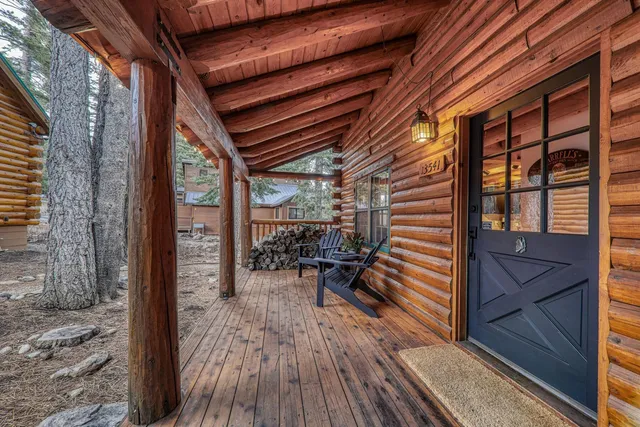 $1,095,000 | 13541 Cristallina Way, Truckee, CA 96161