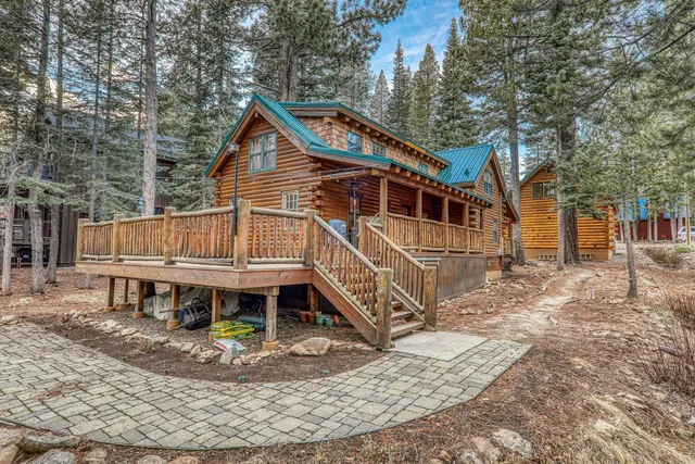 $1,095,000 | 13541 Cristallina Way, Truckee, CA 96161