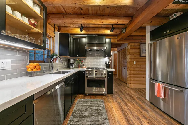 $1,095,000 | 13541 Cristallina Way, Truckee, CA 96161