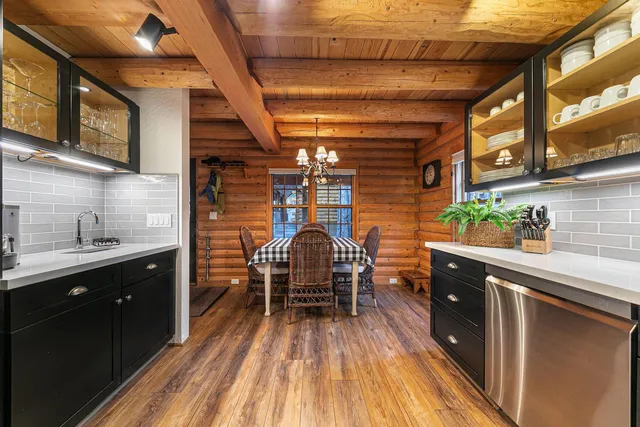 $1,095,000 | 13541 Cristallina Way, Truckee, CA 96161