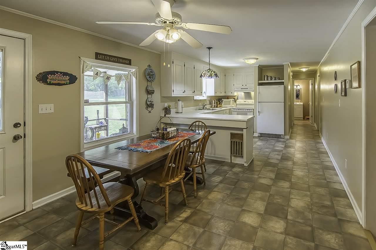 151 Pearson Road Belton, SC 29627 - Photo 10 of 28