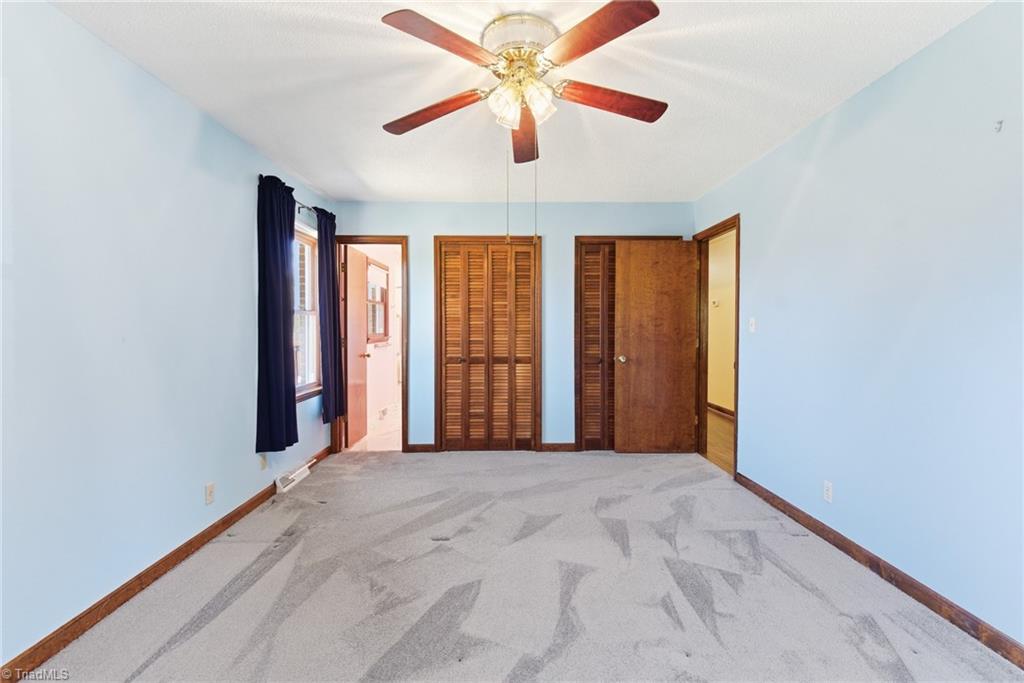 519 Riverside Drive Burlington, NC 27217 - Photo 15 of 39 Primary bedroom