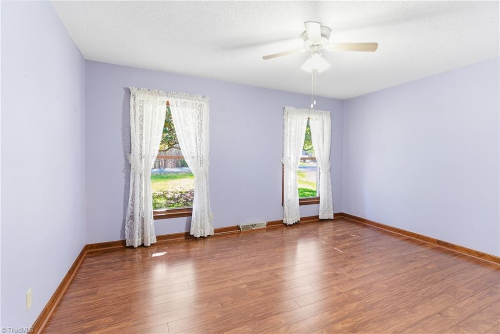 519 Riverside Drive Burlington, NC 27217 - Photo 19 of 39