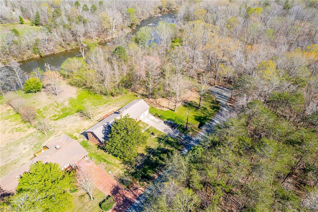 519 Riverside Drive Burlington, NC 27217 - Photo 34 of 39