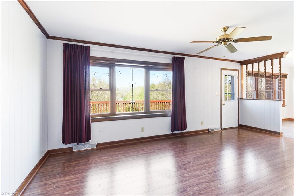 519 Riverside Drive Burlington, NC 27217 - Photo 5 of 39 Million dollar view