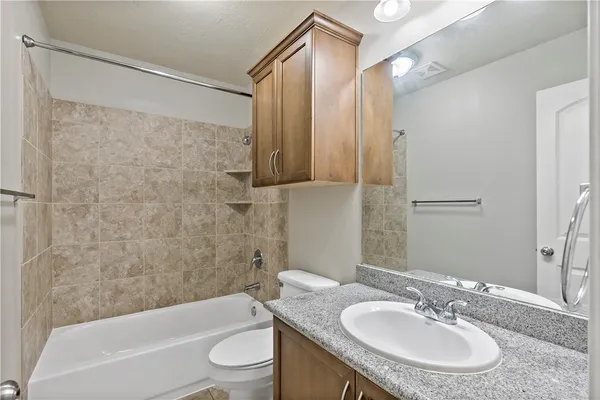 $2,200 | 15427 Baker Meadow Loop, College Station, TX 77845