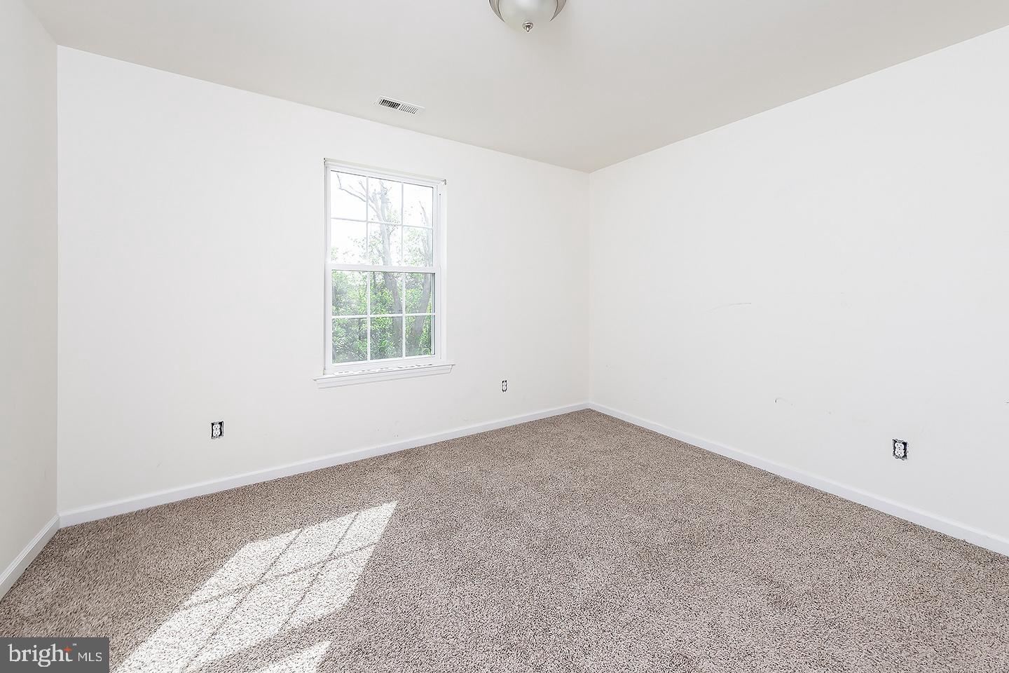 260 Swedesboro Road Pilesgrove, NJ 08098 - Photo 13 of 20 Gallery Image 13
