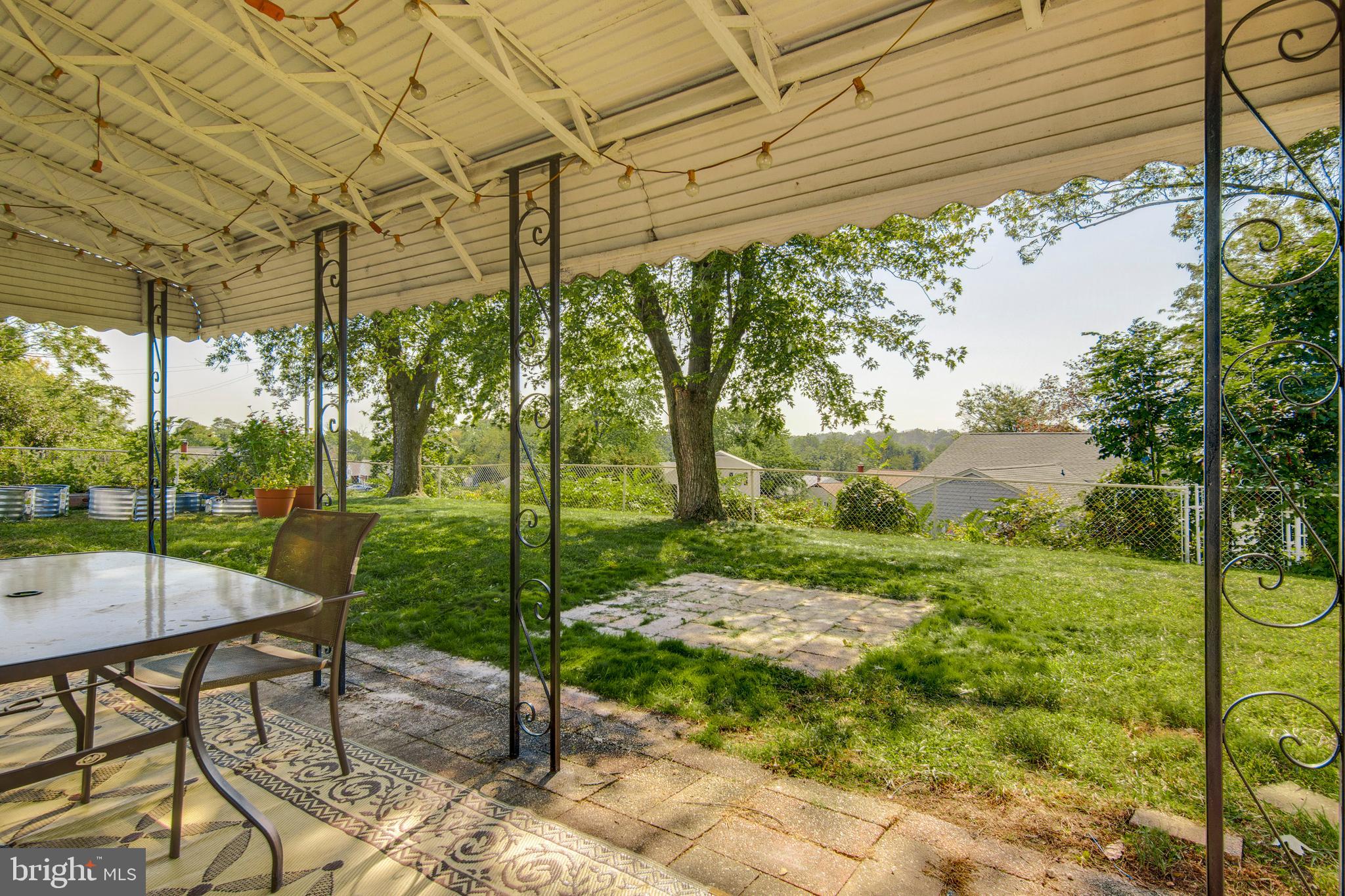 9500 Avondale Road Baltimore, MD 21234 - Photo 29 of 29 Covered back porch