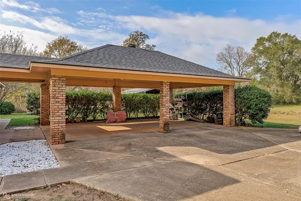 $1,900 | 5425 Modica Lott Road, Bossier City, LA 71111