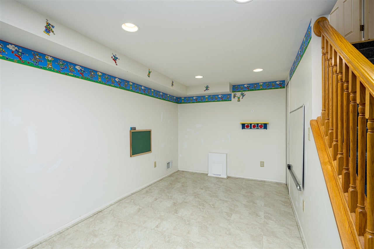 3375 Bluett Road Ann Arbor, MI 48105 - Photo 37 of 47 Gallery Image 37