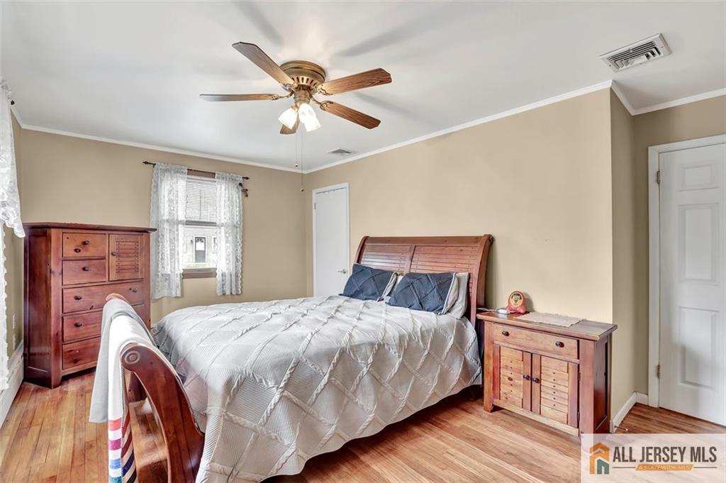 206 Georges Road Dayton, NJ 08810 - Photo 21 of 30 Gallery Image 21