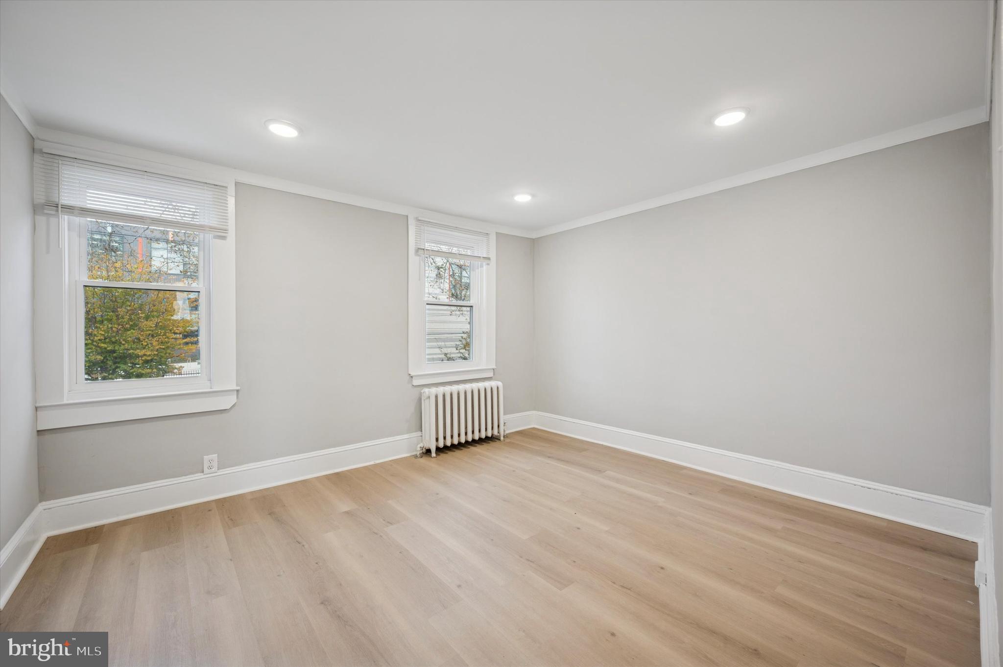 832 Kenmore Road Philadelphia, PA 19151 - Photo 18 of 28