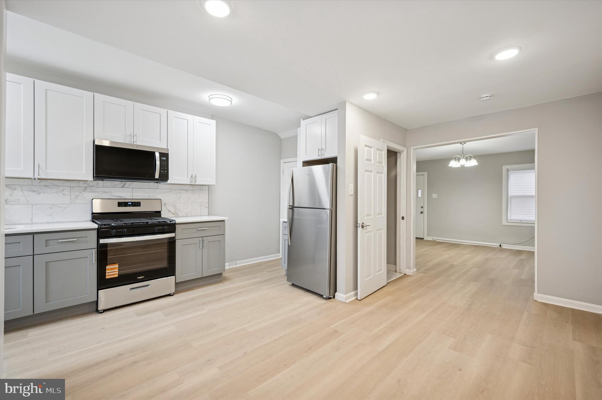 832 Kenmore Road Philadelphia, PA 19151 - Photo 6 of 28