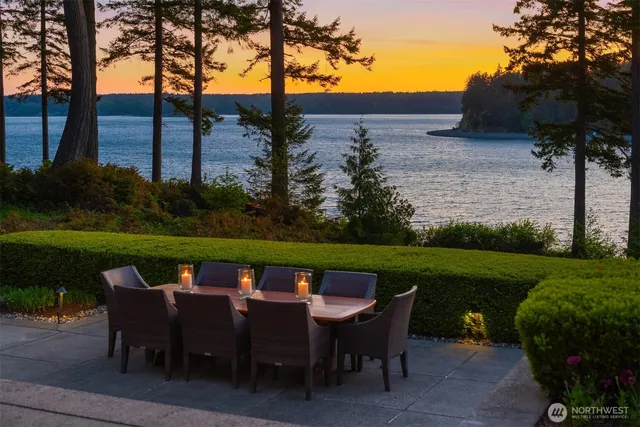 $7,999,500 | 21402 South Herron Road Northwest, Lakebay, WA 98349