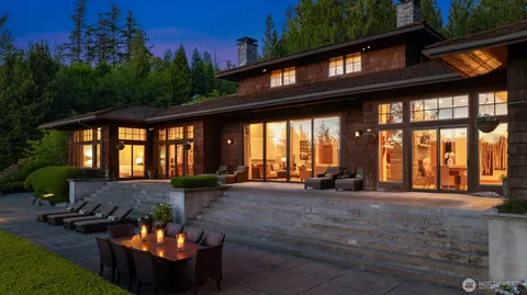 $7,999,500 | 21402 South Herron Road Northwest, Lakebay, WA 98349