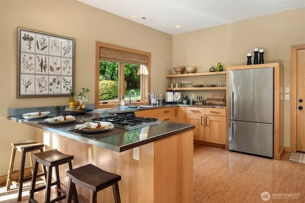 $7,999,500 | 21402 South Herron Road Northwest, Lakebay, WA 98349