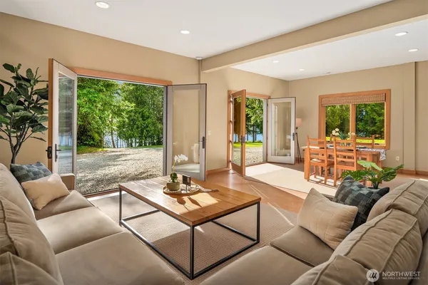 $7,999,500 | 21402 South Herron Road Northwest, Lakebay, WA 98349