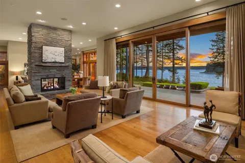 $7,999,500 | 21402 South Herron Road Northwest, Lakebay, WA 98349