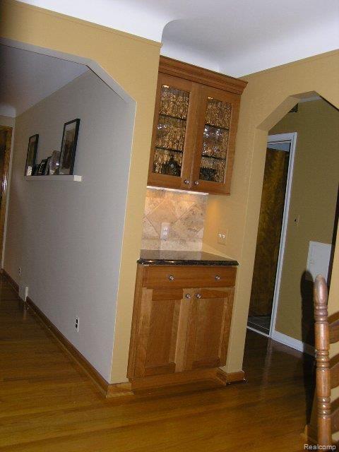 943 Rivard Boulevard Grosse Pointe, MI 48230 - Photo 15 of 20 943 Rivard 026