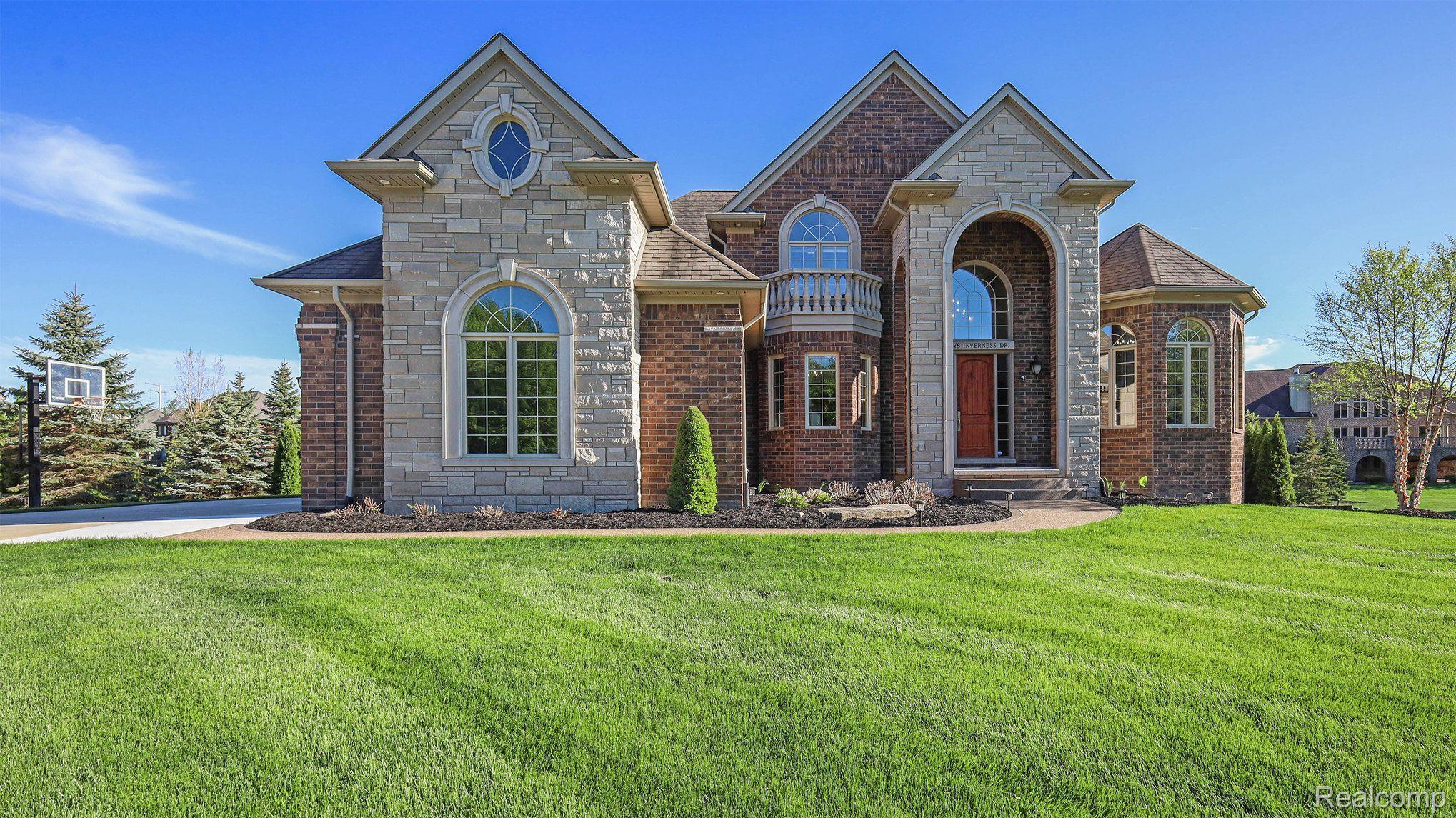 8778 Inverness Washington, MI 48095 - Photo 2 of 56 Gallery Image 2