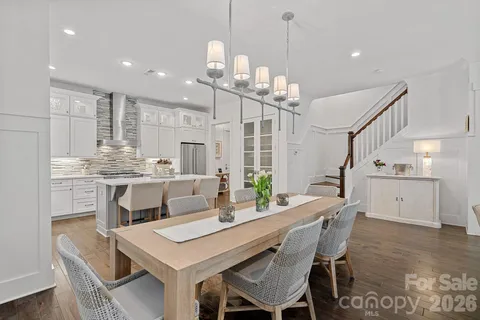 $1,075,000 | 744 Amalfi Drive, Davidson, NC 28036