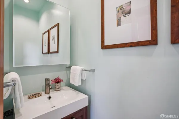 $2,995,000 | 1556 Revere Avenue, San Francisco, CA 94124