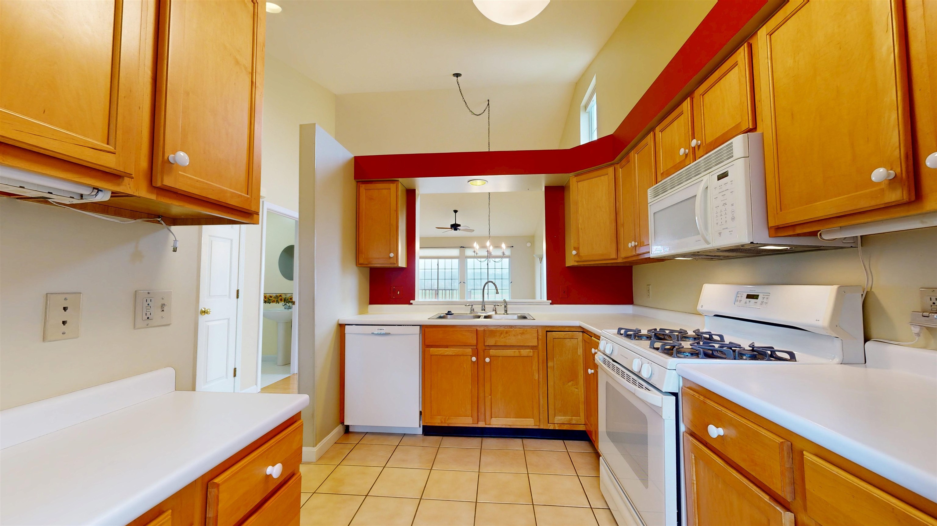 24 Fox Run Road Essex, VT 05452 - Photo 8 of 20 Gallery Image 8