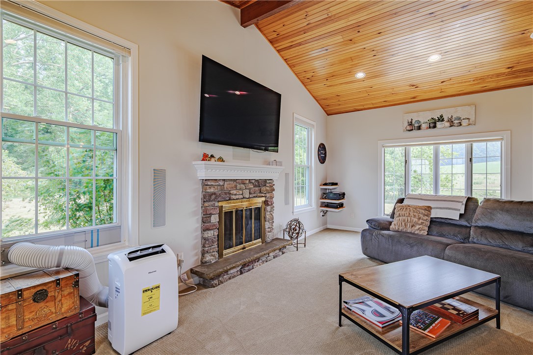 4087 East Lake Road Livonia, NY 14487 - Photo 14 of 50 Gallery Image 14
