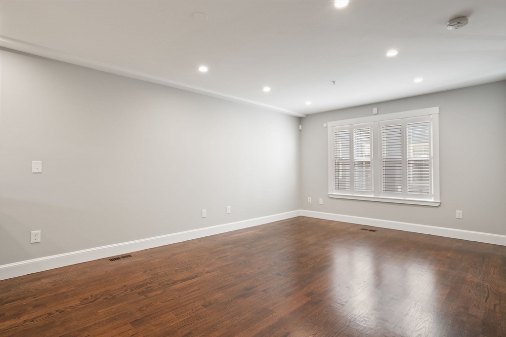 5 Atwood Square, Unit 5 Boston, MA 02130 - Photo 9 of 26