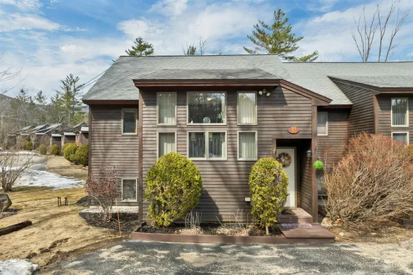 $445,000 | 32 Marsden Drive, Unit 32, Bartlett, NH 03838