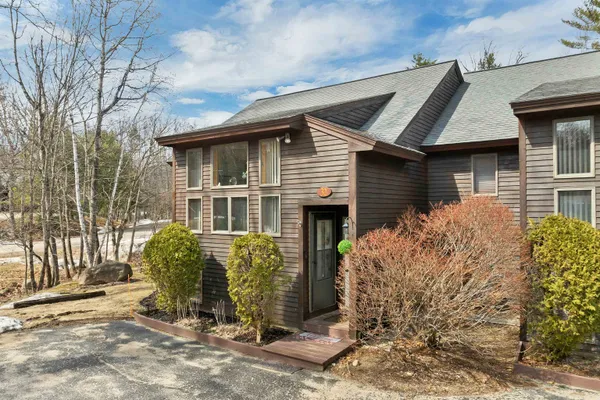 $445,000 | 32 Marsden Drive, Unit 32, Bartlett, NH 03838