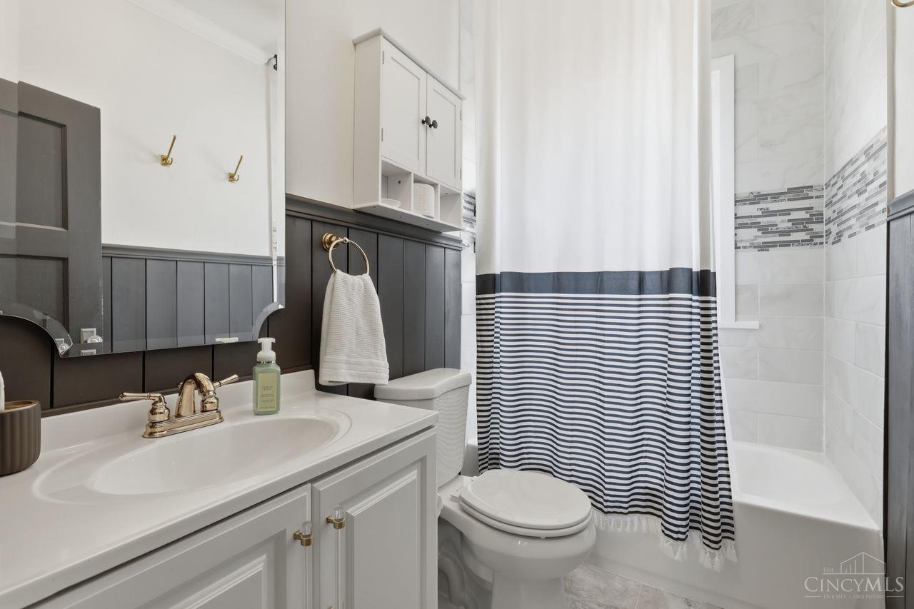 3329 Brotherton Road Cincinnati, OH 45209 - Photo 25 of 41
