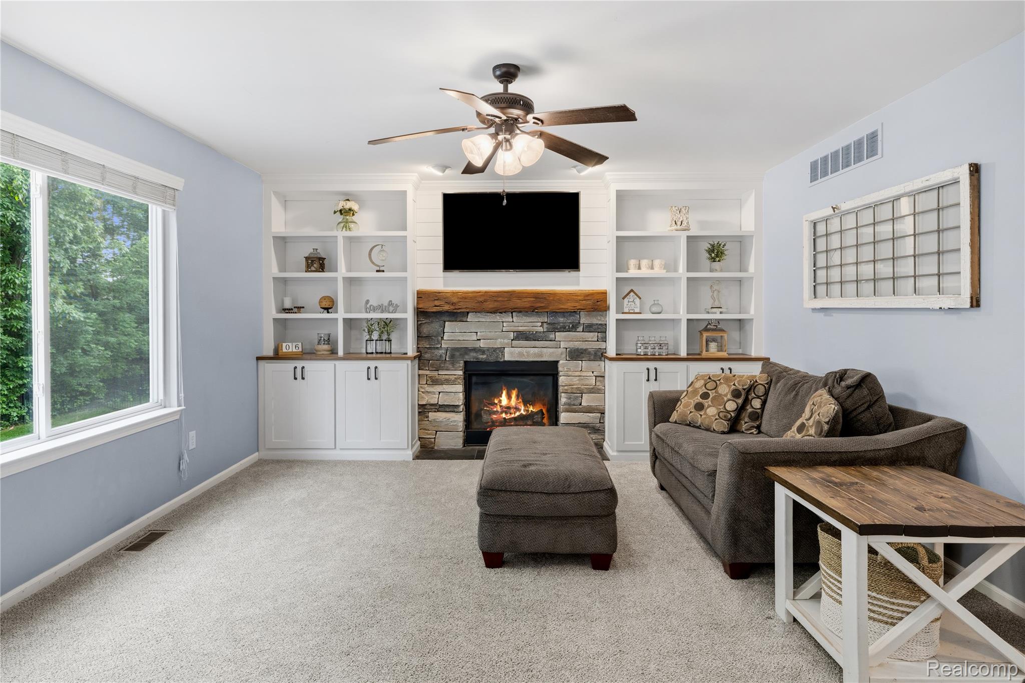 4158 Pepper Tree Lane Howell, MI 48843 - Photo 7 of 50 4158 Pepper Tree-88.jpg