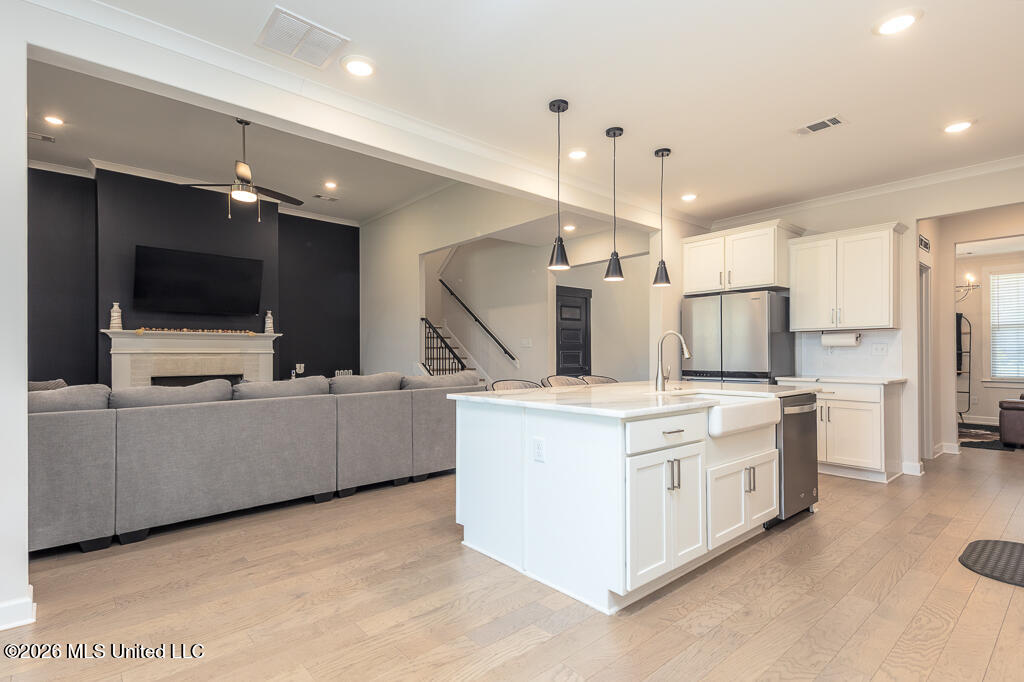 467 Ruskin Loop Hernando, MS 38632 - Photo 13 of 28 Kitchen from Breakfast Area