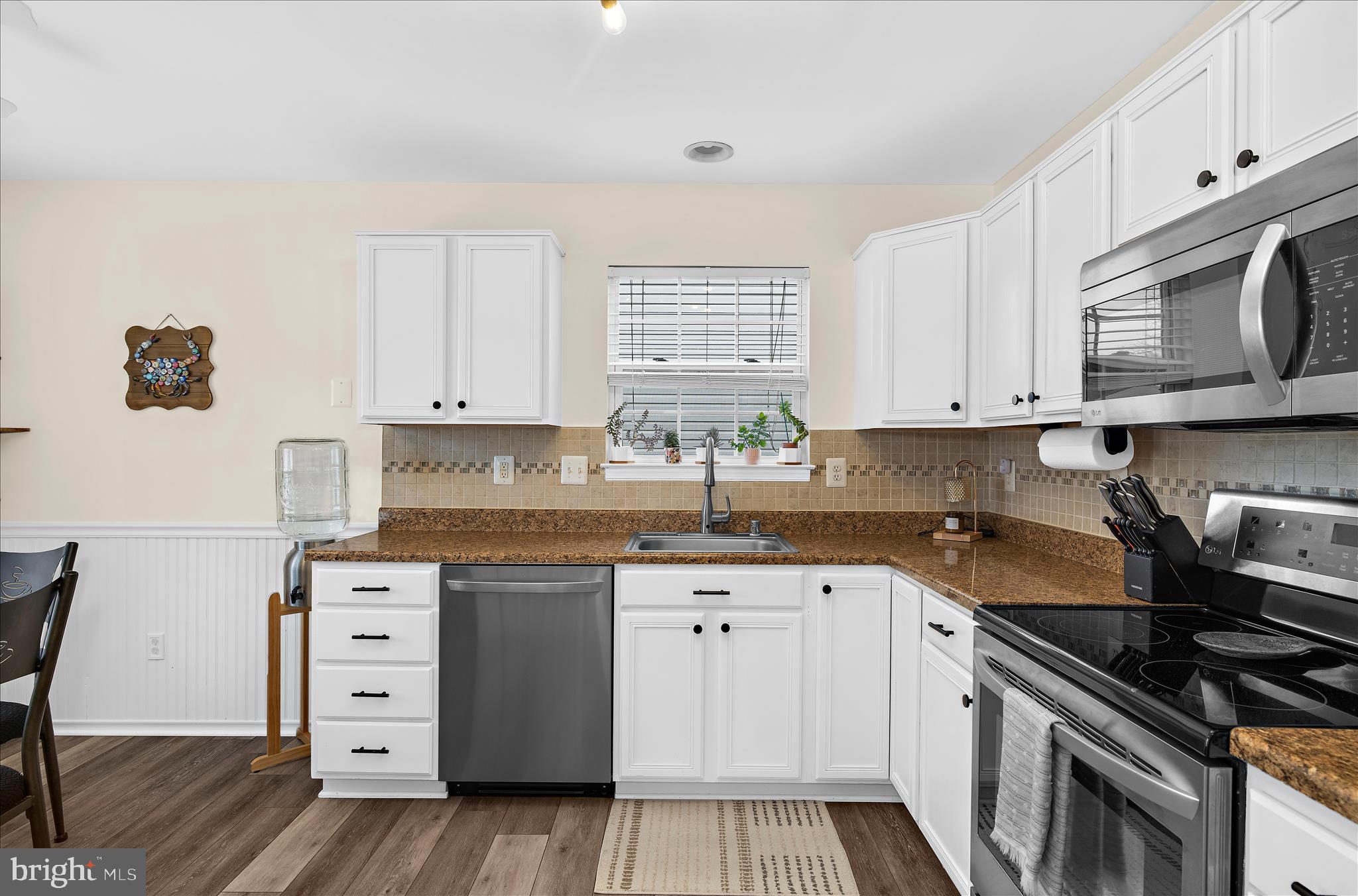 753 210th Street Pasadena, MD 21122 - Photo 12 of 53