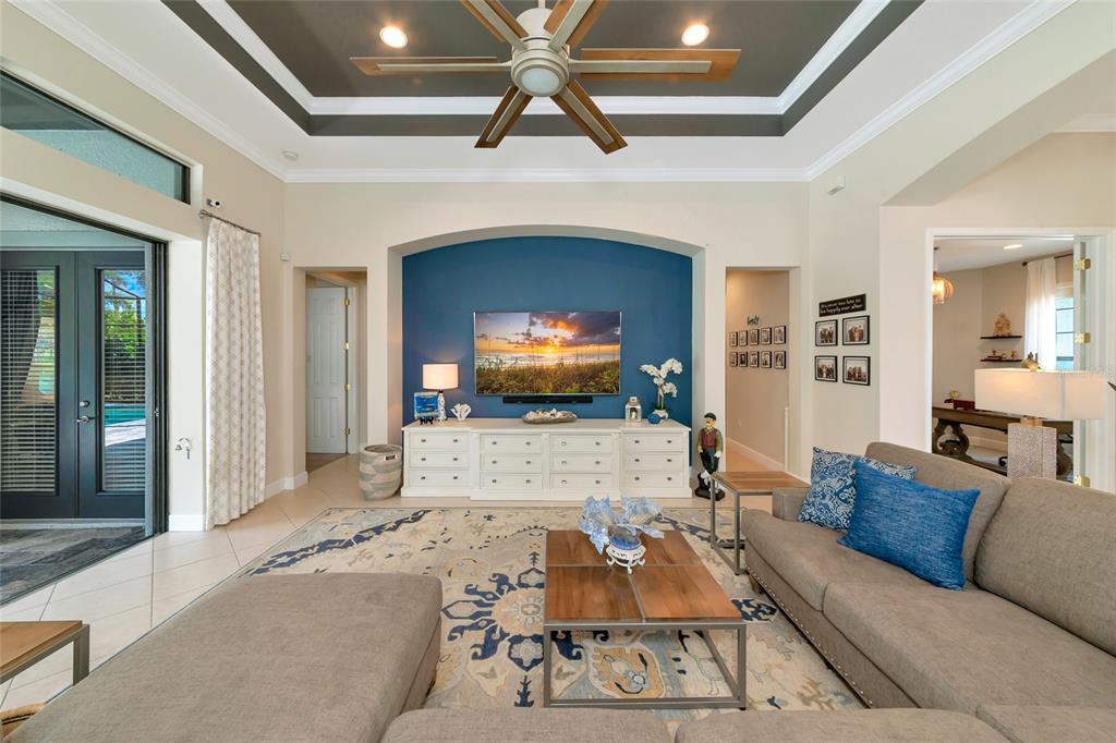 13804 Siena Loop Lakewood Ranch, FL 34202 - Photo 6 of 97 Gallery Image 6