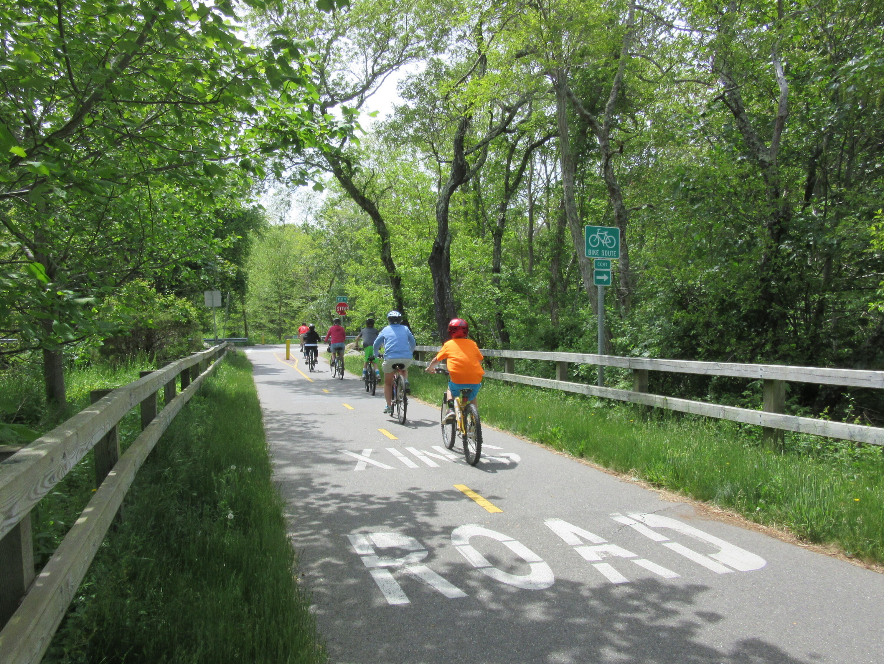 45 West Road, Unit 1E Orleans, MA 02653 - Photo 32 of 37 a view of park with large trees